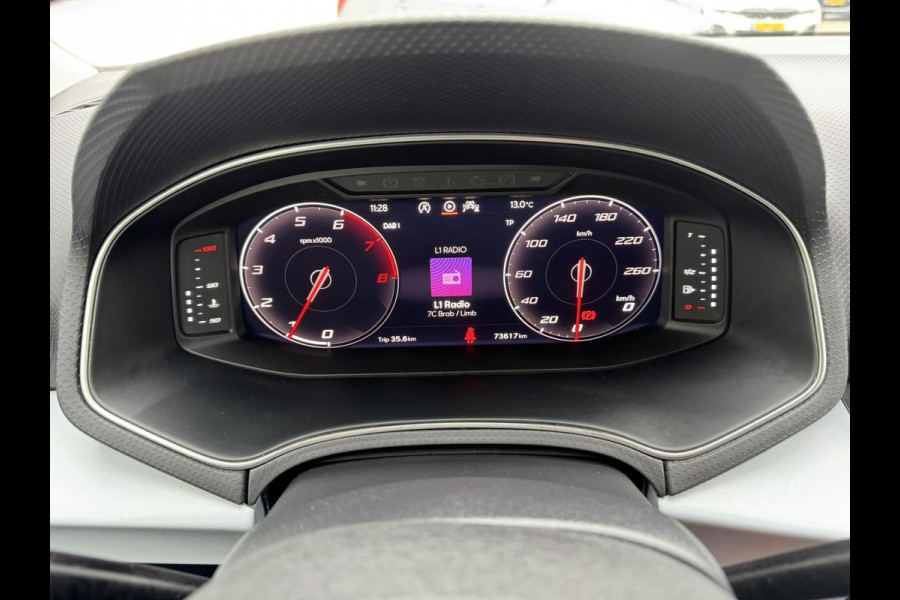 Seat Arona 1.0 TSI Style Business Connect Cruise control Climate control Stoelverwarming Apple / Android Bleutooth Parkeersensor