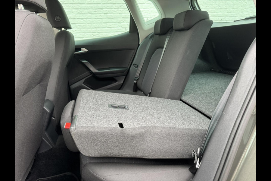 Seat Arona 1.0 TSI Style Business Connect Cruise control Climate control Stoelverwarming Apple / Android Bleutooth Parkeersensor