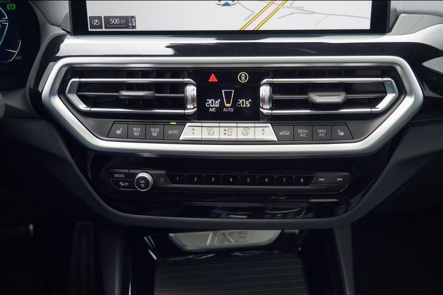 BMW iX3 High Executive Edition 80 kWh / M-Sport / 7.058 KM! / Pano / Leder / Incl. BTW / Camera / Navigatie / Stoelverw.