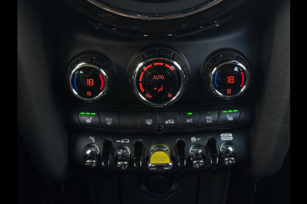 MINI Mini Electric Yours 33 kWh, panoramadak,lederen sportinterieur,camera, navigatie, 1 e eigenaar, nl auto met nap