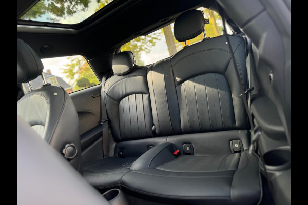 MINI Mini Electric Yours 33 kWh, panoramadak,lederen sportinterieur,camera, navigatie, 1 e eigenaar, nl auto met nap
