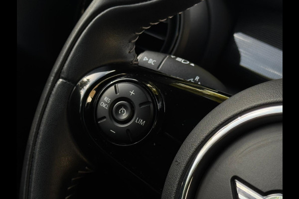 MINI Mini Electric Yours 33 kWh, panoramadak,lederen sportinterieur,camera, navigatie, 1 e eigenaar, nl auto met nap