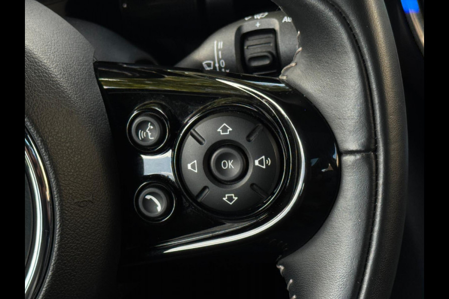 MINI Mini Electric Yours 33 kWh, panoramadak,lederen sportinterieur,camera, navigatie, 1 e eigenaar, nl auto met nap