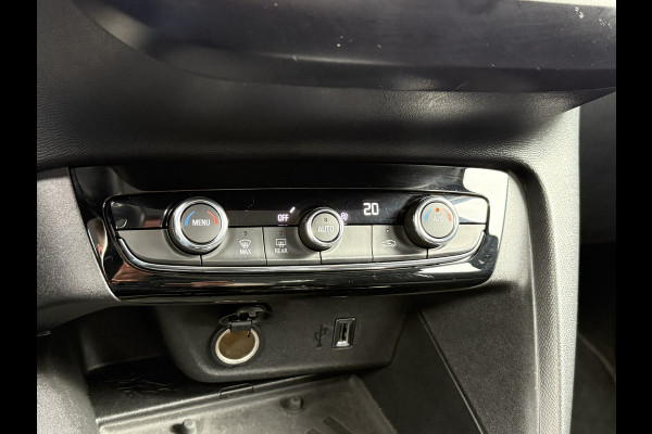 Opel CORSA-E Elegance 50 kWh | Dealeronderhouden | Apple Carplay | 1e eigenaar
