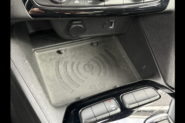 Opel CORSA-E Elegance 50 kWh | Dealeronderhouden | Apple Carplay | 1e eigenaar