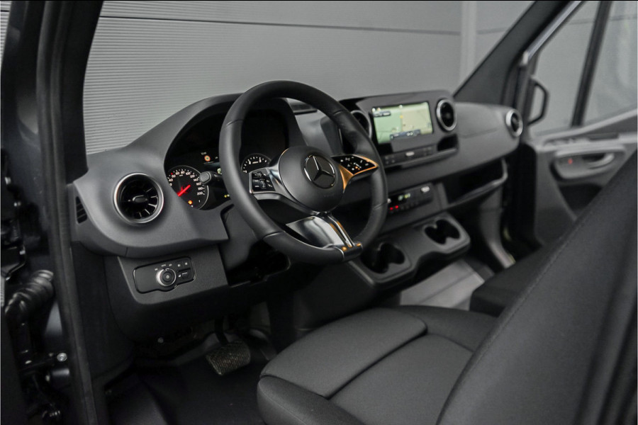 Mercedes-Benz Sprinter 319 1.9 CDI L2H2 RWD BPM Vrij 2x Auto Schuifdeur Distronic Camera Navi Trekhaak 3.5T