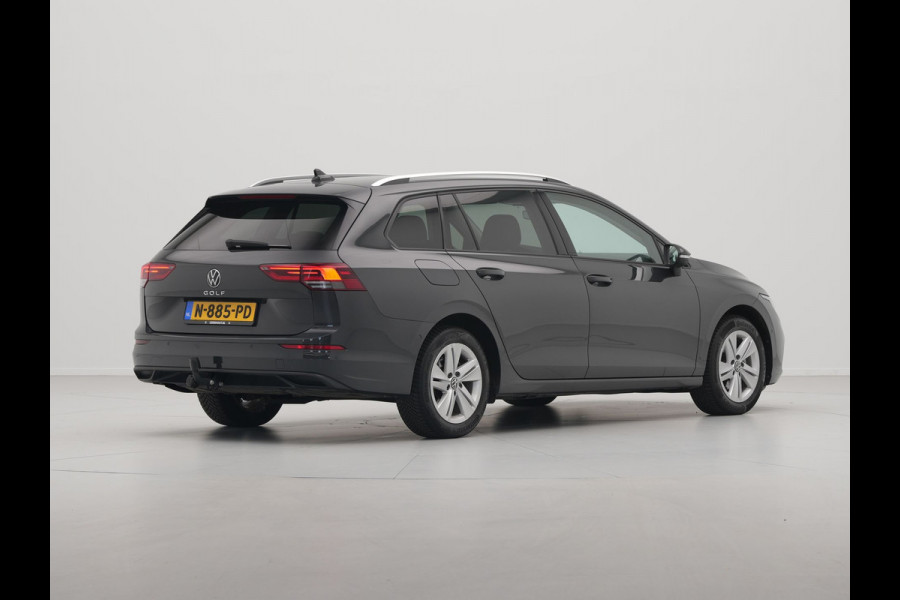 Volkswagen GOLF Variant 1.0 TSI Life Business Navigatie Stoel/stuurverwarming Parkassist Sideassist Pdc Acc 201