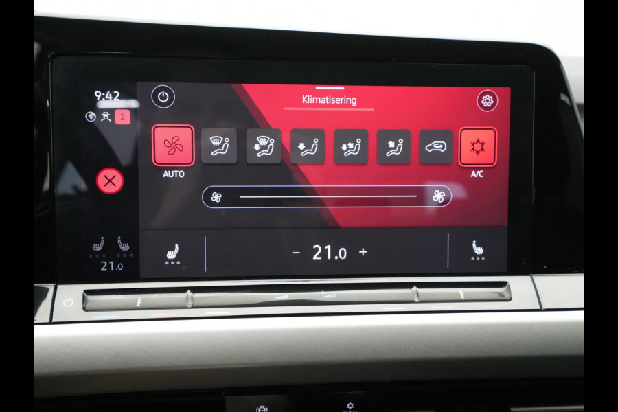 Volkswagen GOLF Variant 1.0 TSI Life Business Navigatie Stoel/stuurverwarming Parkassist Sideassist Pdc Acc 201