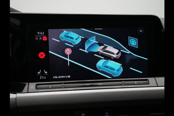 Volkswagen GOLF Variant 1.0 TSI Life Business Navigatie Stoel/stuurverwarming Parkassist Sideassist Pdc Acc 201
