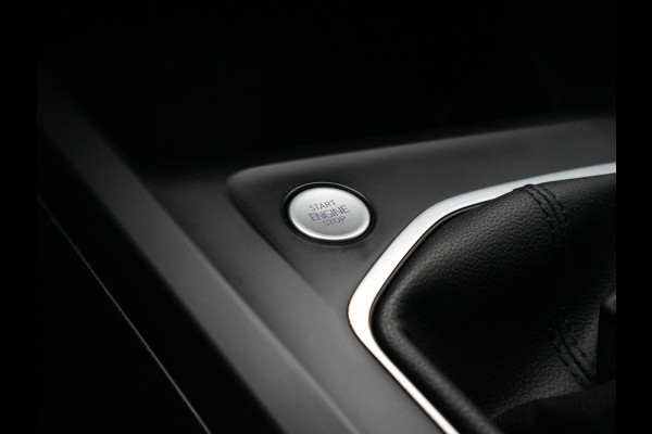 Volkswagen GOLF Variant 1.0 TSI Life Business Navigatie Stoel/stuurverwarming Parkassist Sideassist Pdc Acc 201