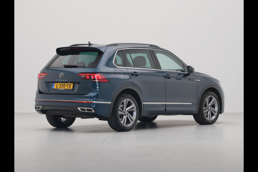 Volkswagen Tiguan 1.5 TSI 150pk DSG R-Line Navigatie Wegkl. trekhaak Acc Elek. kofferklep 276