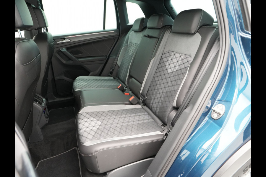 Volkswagen Tiguan 1.5 TSI 150pk DSG R-Line Navigatie Wegkl. trekhaak Acc Elek. kofferklep 276