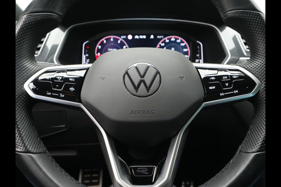 Volkswagen Tiguan 1.5 TSI 150pk DSG R-Line Navigatie Wegkl. trekhaak Acc Elek. kofferklep 276