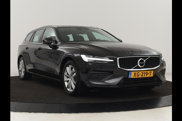 Volvo V60 2.0 D4 Momentum | Carplay | Half leder | Navigatie | Full LED | Digital Cockpit | Parkeerverwarming | Climate control | Parkeerhulp | Cruise control