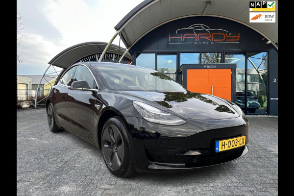Tesla Model 3 Standard RWD Plus 60 kWh 87% SOH Trekhaak (1.000kg) Rijklaarprijs!