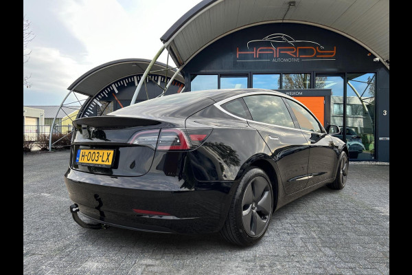 Tesla Model 3 Standard RWD Plus 60 kWh 87% SOH Trekhaak (1.000kg) Rijklaarprijs!