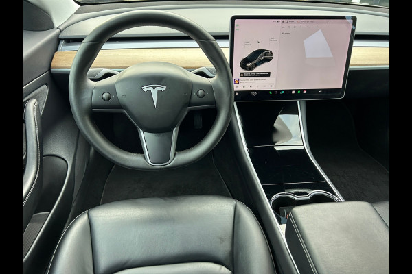 Tesla Model 3 Standard RWD Plus 60 kWh 87% SOH Trekhaak (1.000kg) Rijklaarprijs!