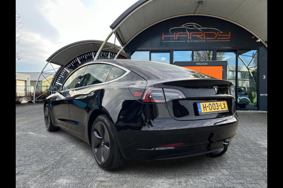 Tesla Model 3 Standard RWD Plus 60 kWh 87% SOH Trekhaak (1.000kg) Rijklaarprijs!