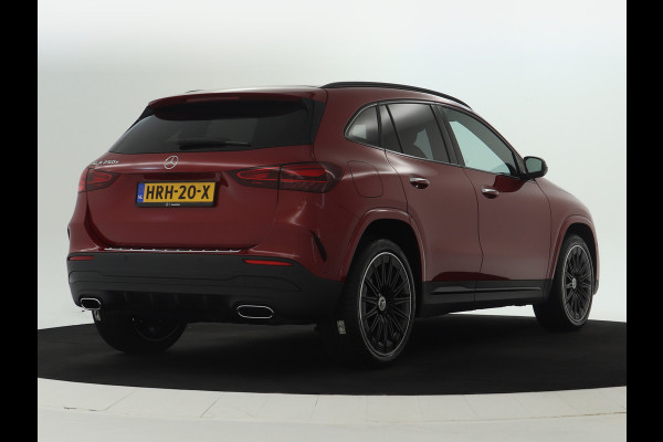 Mercedes-Benz GLA 250 e AMG Nightpakket Face Lift | Memory | Keyless Go | Stoel- en Stuurverwarming | Car Play | Sfeerverlichting | Inclusief 24 maanden Mercedes-Benz Certified garantie voor Europa.
