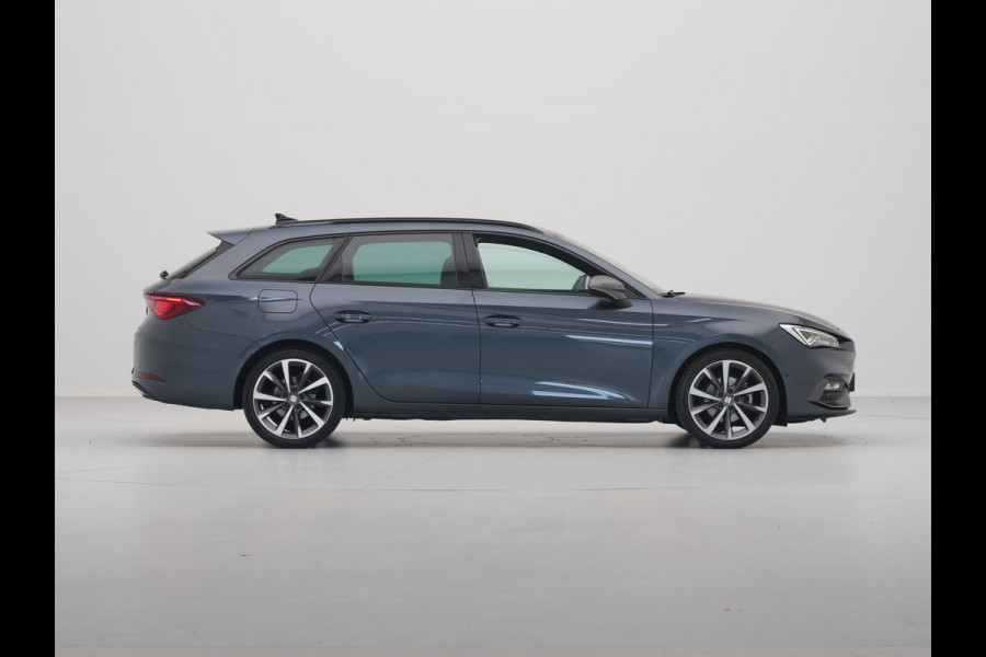 Seat Leon Sportstourer 1.5 TSI FR Launch Edition Navigatie Sideassist Stoelverwarming Parkassist Carplay 245