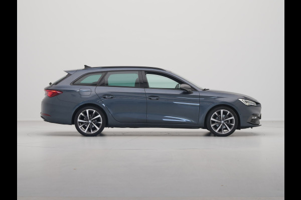 Seat Leon Sportstourer 1.5 TSI FR Launch Edition Navigatie Sideassist Stoelverwarming Parkassist Carplay 245