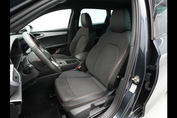 Seat Leon Sportstourer 1.5 TSI FR Launch Edition Navigatie Sideassist Stoelverwarming Parkassist Carplay 245