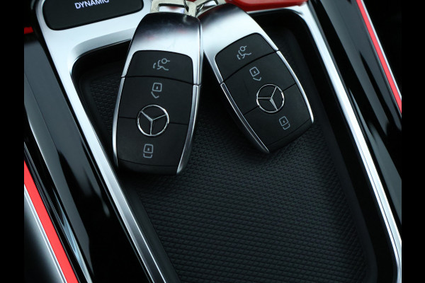 Mercedes-Benz GLA 250 e AMG Nightpakket Face Lift | Memory | Keyless Go | Stoel- en Stuurverwarming | Car Play | Sfeerverlichting | Inclusief 24 maanden Mercedes-Benz Certified garantie voor Europa.