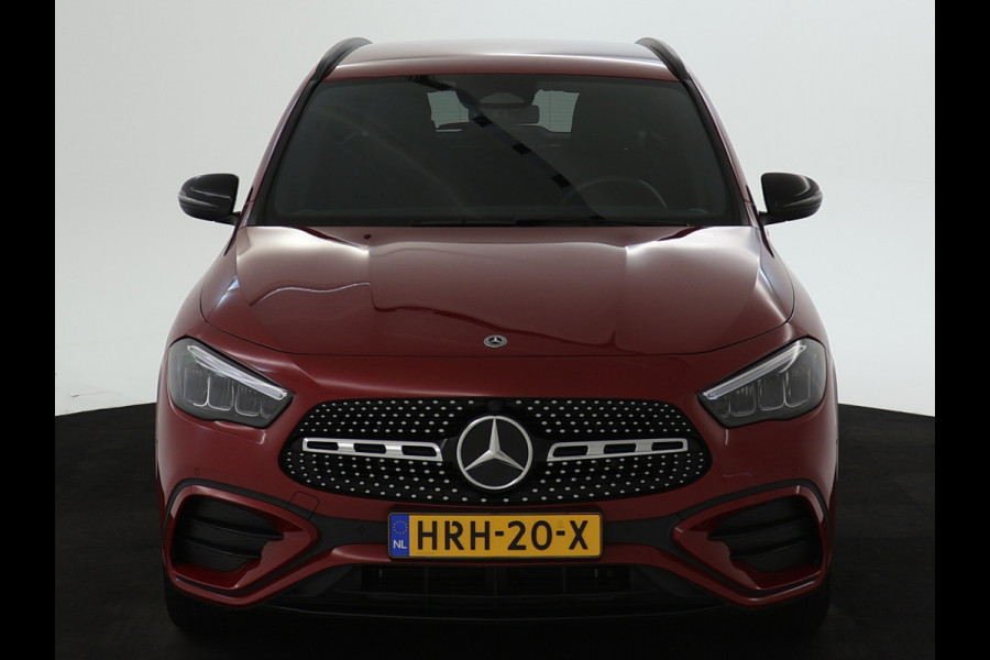 Mercedes-Benz GLA 250 e AMG Nightpakket Face Lift | Memory | Keyless Go | Stoel- en Stuurverwarming | Car Play | Sfeerverlichting | Inclusief 24 maanden Mercedes-Benz Certified garantie voor Europa.