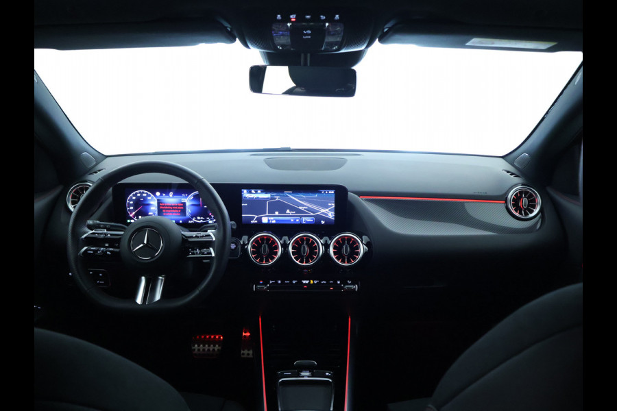 Mercedes-Benz GLA 250 e AMG Nightpakket Face Lift | Memory | Keyless Go | Stoel- en Stuurverwarming | Car Play | Sfeerverlichting | Inclusief 24 maanden Mercedes-Benz Certified garantie voor Europa.