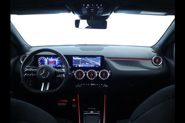 Mercedes-Benz GLA 250 e AMG Nightpakket Face Lift | Memory | Keyless Go | Stoel- en Stuurverwarming | Car Play | Sfeerverlichting | Inclusief 24 maanden Mercedes-Benz Certified garantie voor Europa.