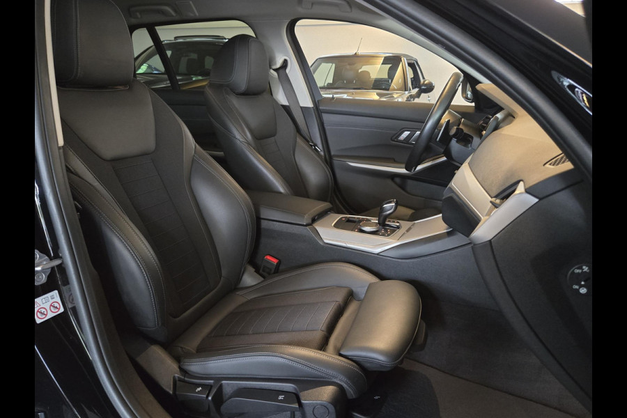BMW 3 Serie Touring 330e | 360 CAMERA | SPORTSTOELEN | HEAD UP | KEYLESS ENTRY |