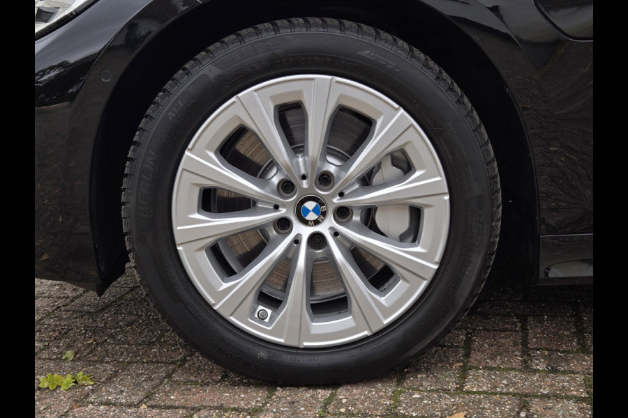 BMW 3 Serie Touring 330e | 360 CAMERA | SPORTSTOELEN | HEAD UP | KEYLESS ENTRY |