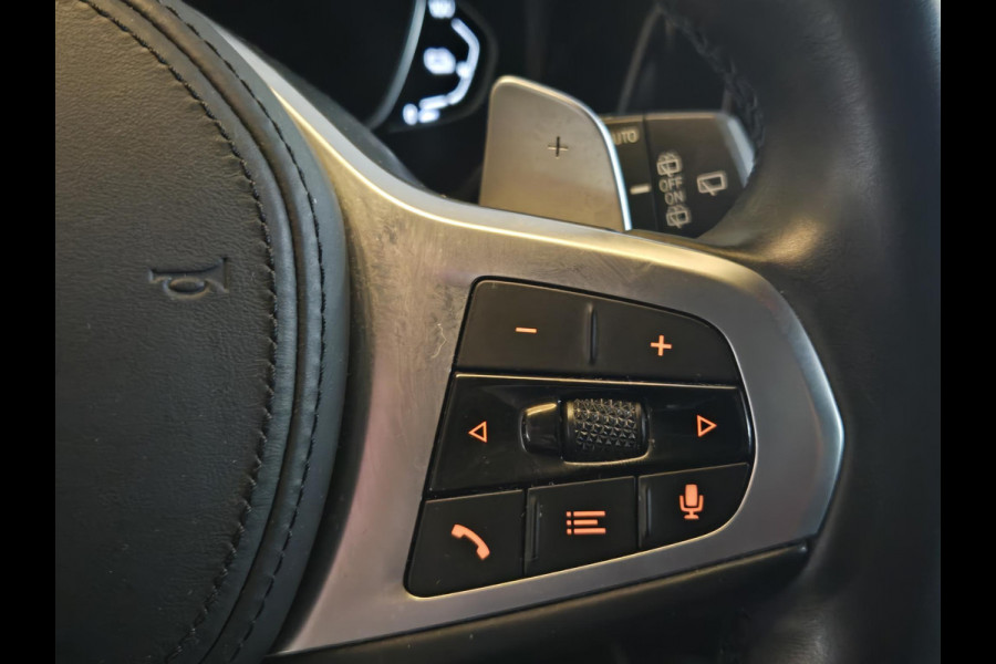 BMW 3 Serie Touring 330e | 360 CAMERA | SPORTSTOELEN | HEAD UP | KEYLESS ENTRY |