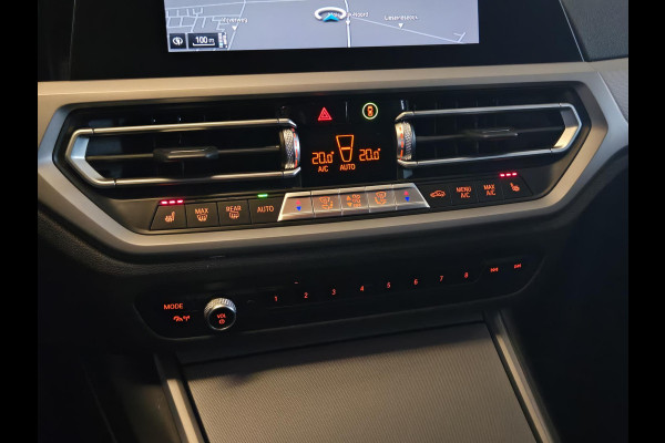 BMW 3 Serie Touring 330e | 360 CAMERA | SPORTSTOELEN | HEAD UP | KEYLESS ENTRY |
