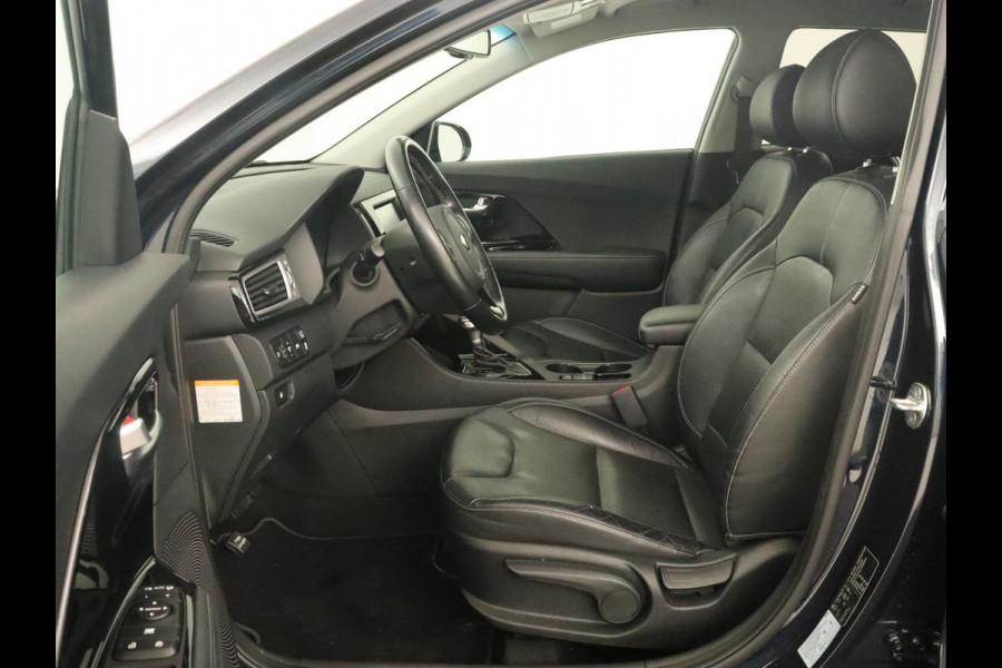 Kia Niro 1.6 GDi Hybrid BusinessLine | 63.000km NAP | Leder | Stoel & stuurverwarming | Trekhaak | Camera | Adaptive cruise | Carplay | Keyless