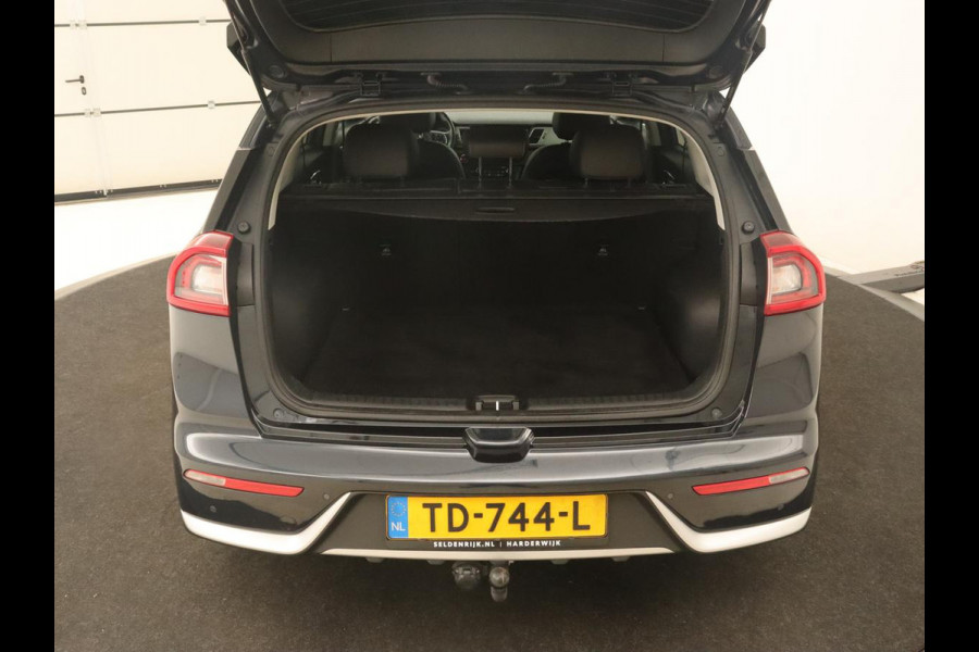 Kia Niro 1.6 GDi Hybrid BusinessLine | 63.000km NAP | Leder | Stoel & stuurverwarming | Trekhaak | Camera | Adaptive cruise | Carplay | Keyless