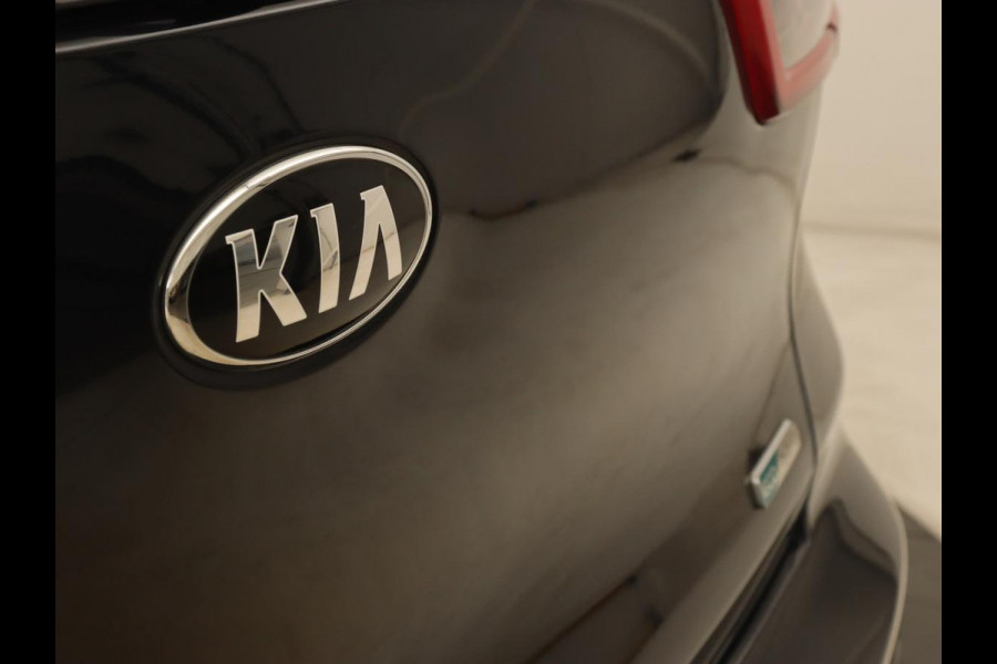 Kia Niro 1.6 GDi Hybrid BusinessLine | 63.000km NAP | Leder | Stoel & stuurverwarming | Trekhaak | Camera | Adaptive cruise | Carplay | Keyless