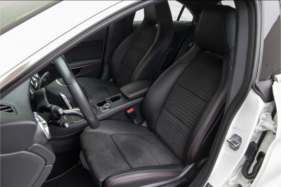 Mercedes-Benz CLA-Klasse 180 AMG Line, Aut7, Navi, Camera, 2019