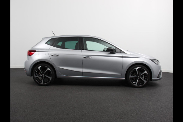 Seat Ibiza 1.0 EcoTSI 116 pk DSG FR | Climate control | Adaptieve cruise control | Parkeersensoren | Achteruitrijcamera | LED | Keyless | Verwarmde voorstoelen | Apple Carplay/ Android Auto