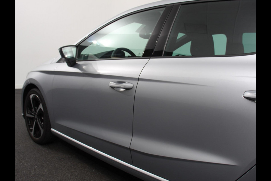 Seat Ibiza 1.0 EcoTSI 116 pk DSG FR | Climate control | Adaptieve cruise control | Parkeersensoren | Achteruitrijcamera | LED | Keyless | Verwarmde voorstoelen | Apple Carplay/ Android Auto