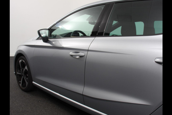 Seat Ibiza 1.0 EcoTSI 116 pk DSG FR | Climate control | Adaptieve cruise control | Parkeersensoren | Achteruitrijcamera | LED | Keyless | Verwarmde voorstoelen | Apple Carplay/ Android Auto