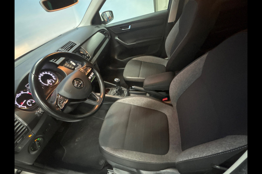 Škoda Fabia Combi 1.0 TSI Business Edition Clima, Stoelverwarming, Camera, Trekhaak