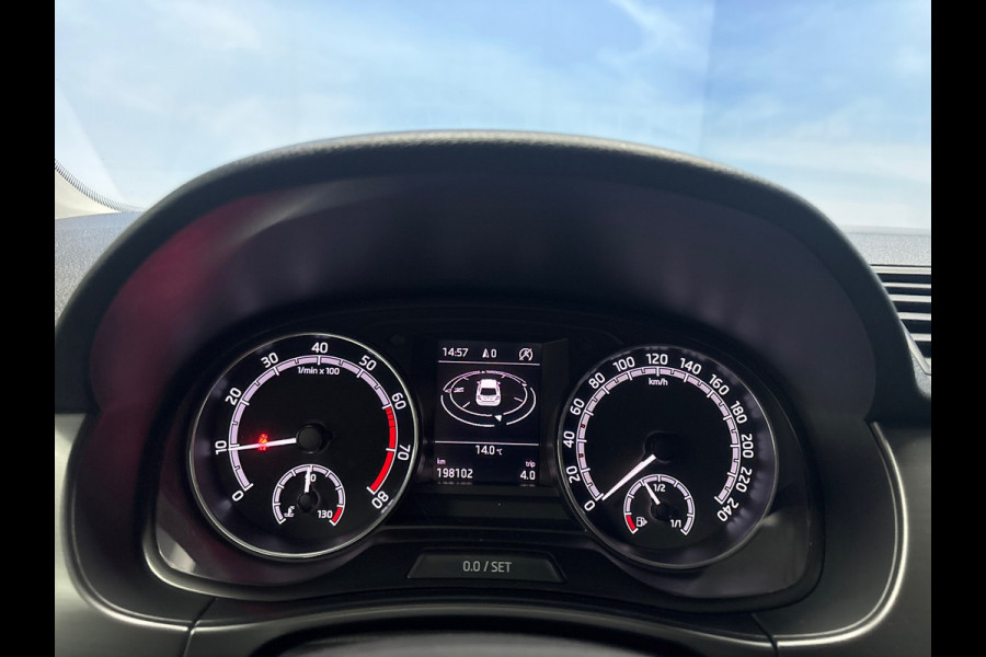 Škoda Fabia Combi 1.0 TSI Business Edition Clima, Stoelverwarming, Camera, Trekhaak