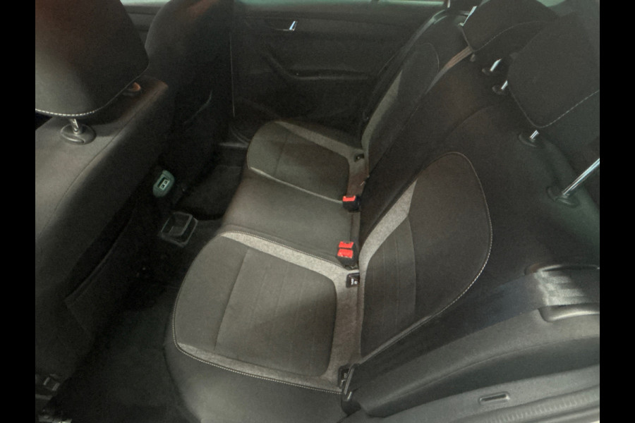 Škoda Fabia Combi 1.0 TSI Business Edition Clima, Stoelverwarming, Camera, Trekhaak