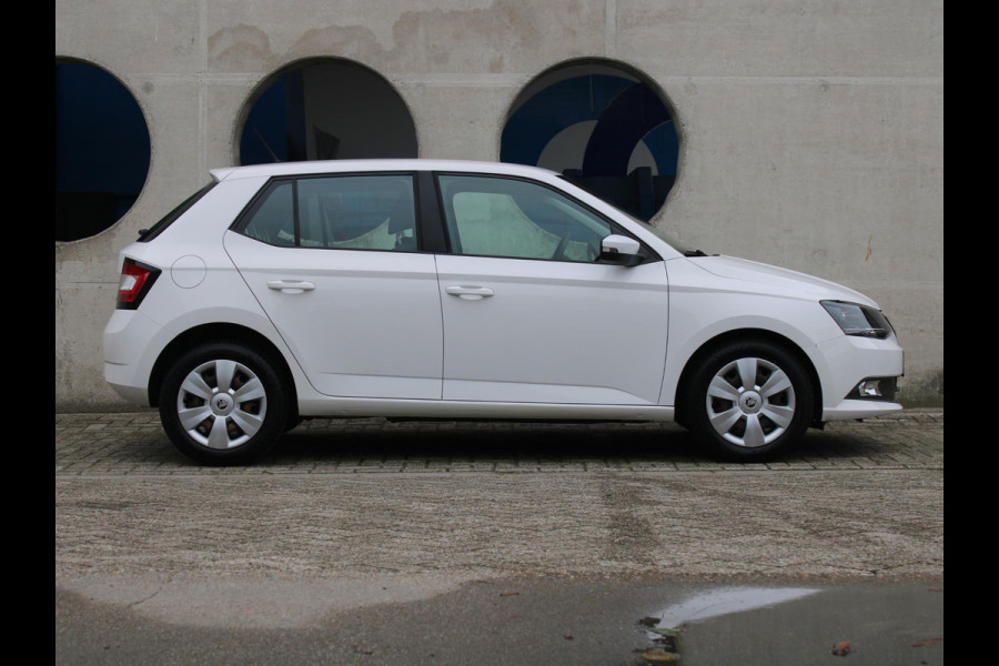 Škoda Fabia 1.0 Ambition | NAVIGATIE | 12 MAANDEN BOVAG GARANTIE |