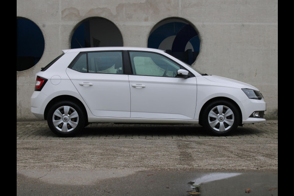 Škoda Fabia 1.0 Ambition | NAVIGATIE | 12 MAANDEN BOVAG GARANTIE |