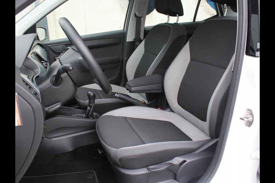 Škoda Fabia 1.0 Ambition | NAVIGATIE | 12 MAANDEN BOVAG GARANTIE |