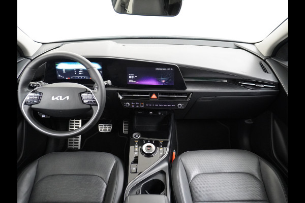 Kia Niro EV 64,8 kWh 218 pk Full-Options Executive Leer+Elektr.+Geheug. Adap.Cruise Schuif/Kanteldak HUD Camera Apple Carplay Android Auto H Stoelverwarming/ventilatie/koeling Stuur+Achterbankverwarming 3 fase 11kw thuis laden Origineel Nederlandse Auto Fabrieksgarantie tot 30-5-2031! Grootste Accu  51.000 nieuw! tot 750 Trekvermogen!