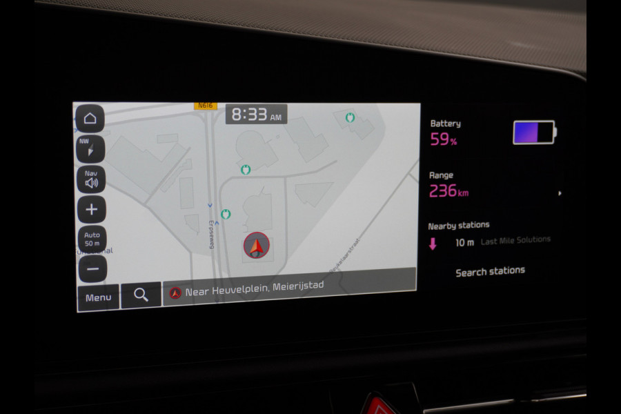 Kia Niro EV 64,8 kWh 218 pk Full-Options Executive Leer+Elektr.+Geheug. Adap.Cruise Schuif/Kanteldak HUD Camera Apple Carplay Android Auto H Stoelverwarming/ventilatie/koeling Stuur+Achterbankverwarming 3 fase 11kw thuis laden Origineel Nederlandse Auto Fabrieksgarantie tot 30-5-2031! Grootste Accu  51.000 nieuw! tot 750 Trekvermogen!