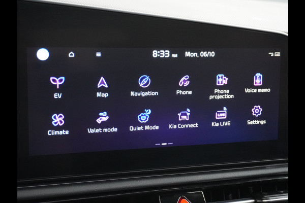 Kia Niro EV 64,8 kWh 218 pk Full-Options Executive Leer+Elektr.+Geheug. Adap.Cruise Schuif/Kanteldak HUD Camera Apple Carplay Android Auto H Stoelverwarming/ventilatie/koeling Stuur+Achterbankverwarming 3 fase 11kw thuis laden Origineel Nederlandse Auto Fabrieksgarantie tot 30-5-2031! Grootste Accu  51.000 nieuw! tot 750 Trekvermogen!